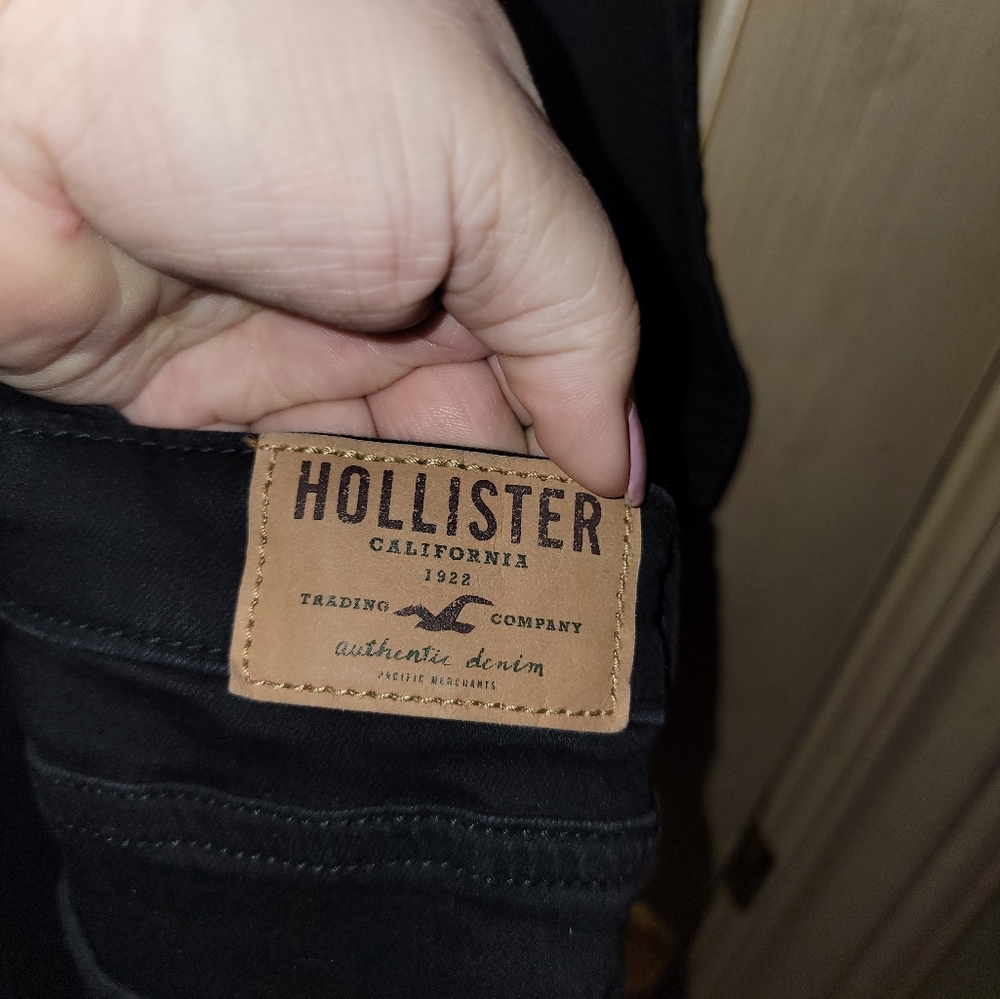 Misses sz M Hollister Black denim overall shorts distressed - Picture 7 of 8